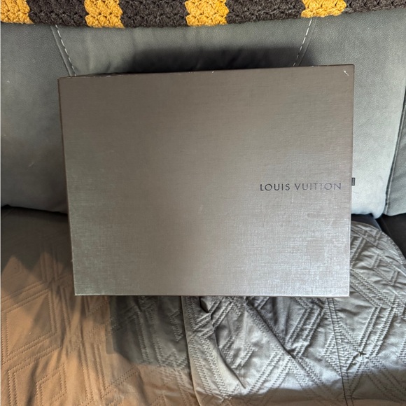 Louis Vuitton Charcoal Box - Picture 1 of 3